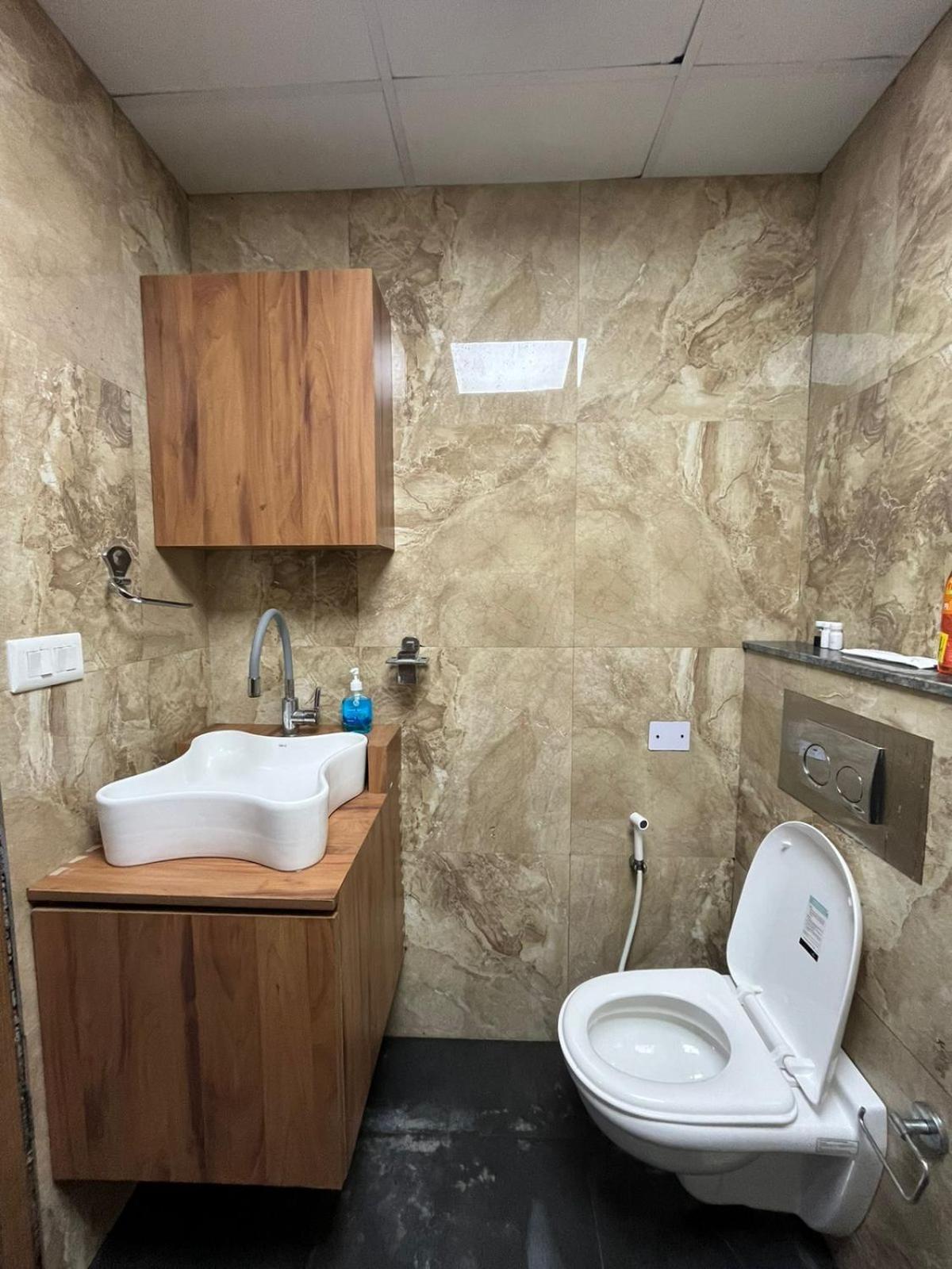 Matrix Studios Noida Exteriör bild