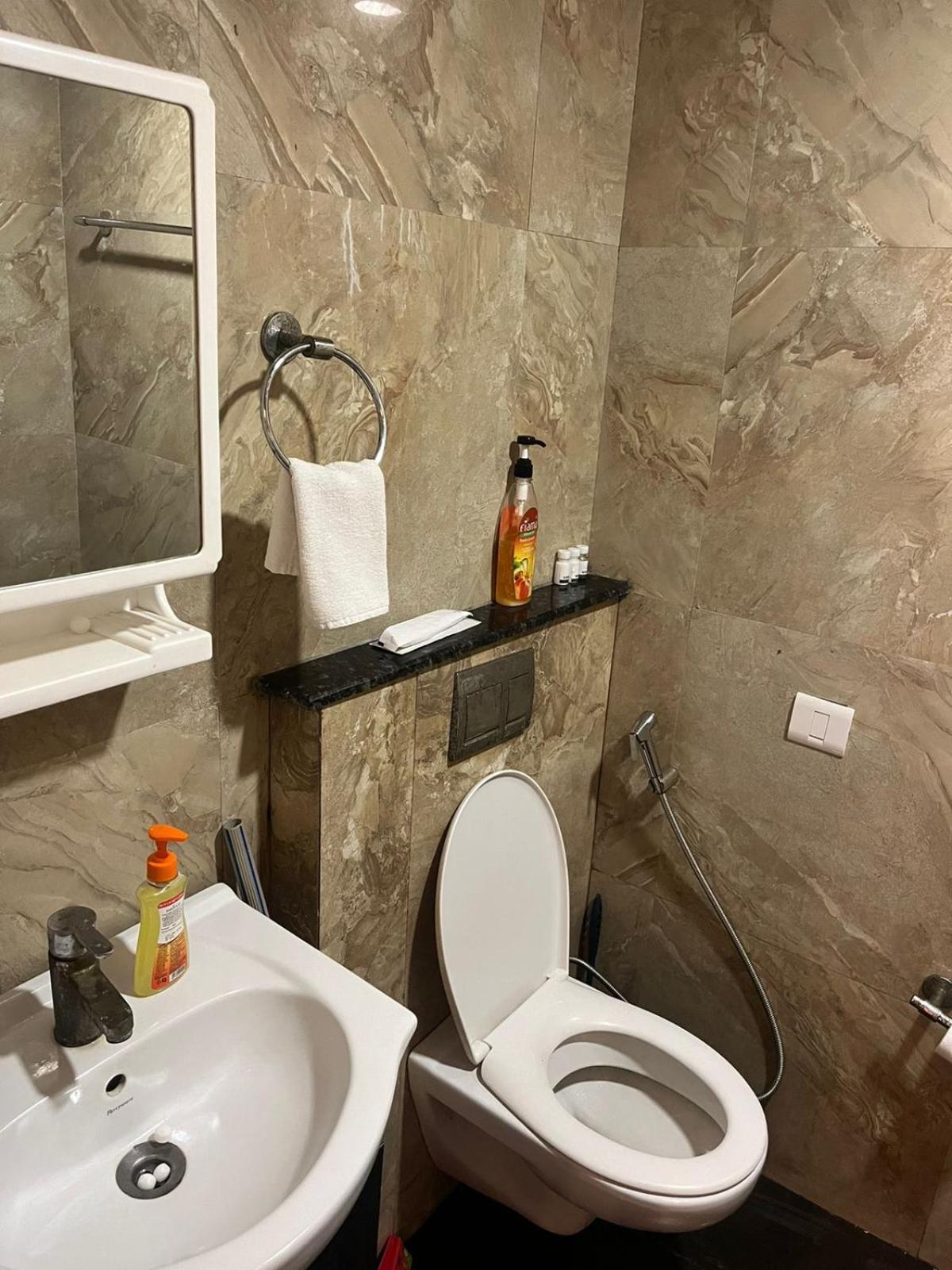 Matrix Studios Noida Exteriör bild